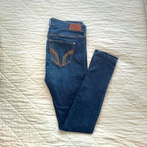 Hollister Super Skinny Jeans